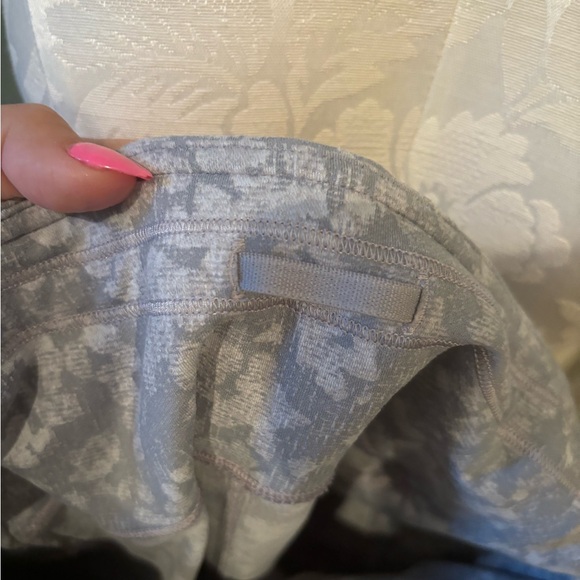 Lululemon Swift Speed High-Rise Crop - Picture 12 of 13